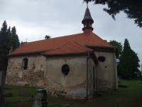 kaple svaté Rozálie na hřbitově