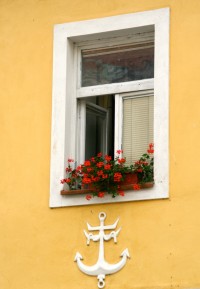 Mělník 2 - okno domu na Svatováclavské ulici