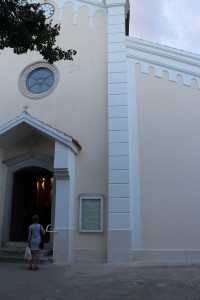 Farní kostel svaté trojice v Bašce