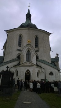 kostel sv. Jana Nepomuckého.