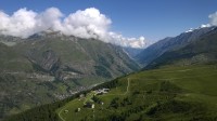 pohled do údolí k Zermattu.