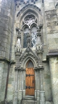 Vchod do katedrály.