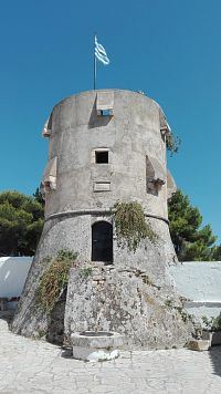 Věž v Saint George Monastery.