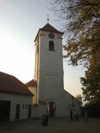 Kostel v Kobylí.
