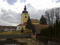 Kostel v Košeticích.