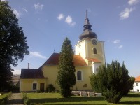 kostel v Košeticích.