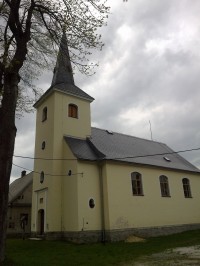 Kostelík v Rejvízu.