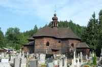 dřevěný kostelík ve Velkých Karlovicích