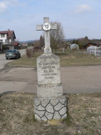 Velký Bor, křížek u silnice od Svéradic