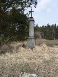 Velký Bor, křížek u silnice od Svéradic