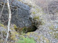 Vápenice, vstup do jeskyně