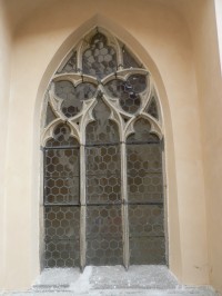 Cheb, okno františkánského kláštera