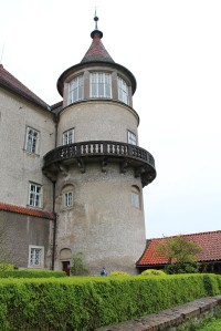 Věž při západní straně zámku