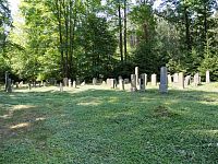 Novější strana hřbitova z 19. století