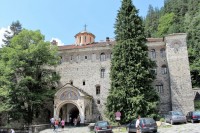 Rilský klášter, významná památka Bulharska.