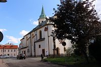 Ostrov, kostel sv. Michaela.