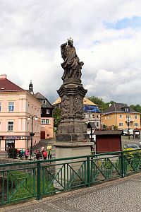 Chřibská, socha sv. Jana z Nepomuku.