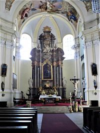 Hlavní oltář kostela