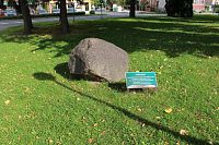 Jeseník, bludný kámen na Zámeckém náměstí