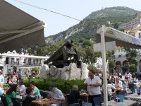 Gibraltar, pod širým nebem chutná 
