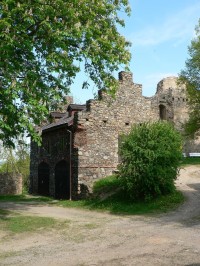 Klenová, domek u hranolové věže