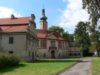 Liběchovský zámek a zámecký park.