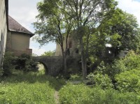 Starý Rybník, hradní most přes Vonšovský potok