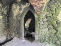 Starý Rybník, gotický oblouk v severní části hradu