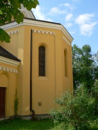 Presbytář kostela sv. Petra a Pavla