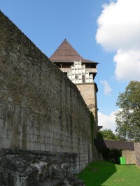 Lipnice nad Sázavou, vstupní strana hradu