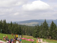 Černá hora - výhled od Černé Boudy, v pozadí Kotel a Zlaté návrší