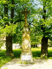 Staré Smrkovice - pomník ukřižování