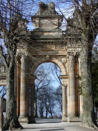 Gothard - hřbitovní portál