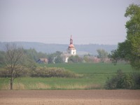 Milovice u Hořic - kostel sv. Petra a Pavla 