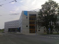 Hradec Králové - studijní a vědecká knihovna  