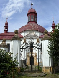 Slatiny - kostel nanebevzetí Panny Marie