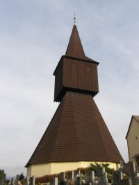 Rtyně v Podkrkonoší - kostel sv. Jana Křtitele se zvonicí