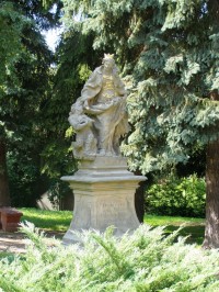 Nová Paka - socha sv. Alžběty 