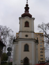 Dvůr Králové - Kostel povýšení sv. Kříže