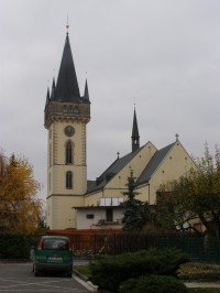 Dvůr Králové - Kostel sv. Jana Křtitele