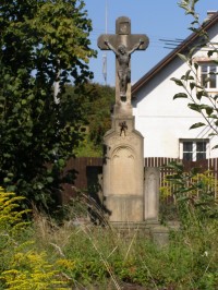 Hradec Králové - pomník ukřižování se zvoničkou na Slezském předměstí