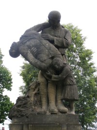Horní Jelení - pomník obětí války  