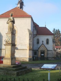 Miletín - socha sv. Jana Nepomuckého