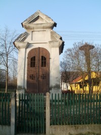 Počaply - kaplička sv. Jana Nepomuckého
