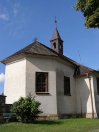 Měník - dřevěný kostel sv. Václava a Stanislava 
