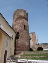Věž hradu Svojanov