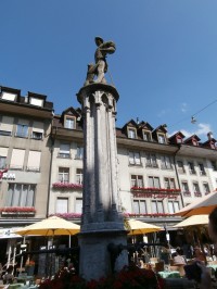 Bern - kašna na Bärenplatz