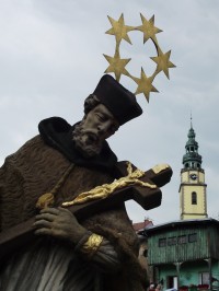 Bystrzyca Kłodzka – socha sv. Jana Nepomuckého (pomnik św. Jana Nepomucena)