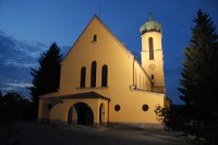 kostel sv. Jana Nepomuckého ve Větřní