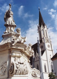 Melk - kostel Nanebevzetí Panny Marie  (Stadtpfarrkirche Mariä Himmelfahrt)